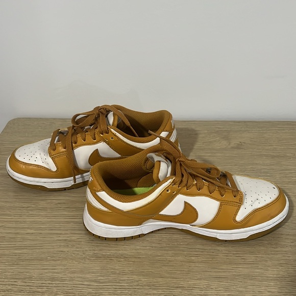 COPY - Nike Low Dunk in Gold/Phantom - Picture 3 of 6